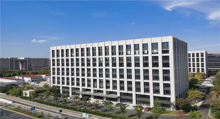 上海長三角電商中心招商熱線，一站式解決企業(yè)辦公需求！