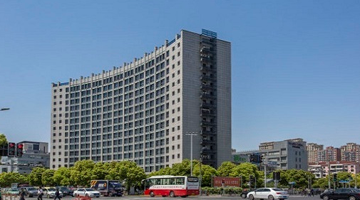 上海民潤(rùn)大廈：高性價(jià)比辦公空間，助力企業(yè)穩(wěn)健發(fā)展